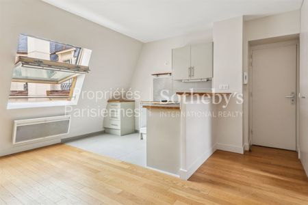 Appartement à louer à Paris 8Ème - Photo 2
