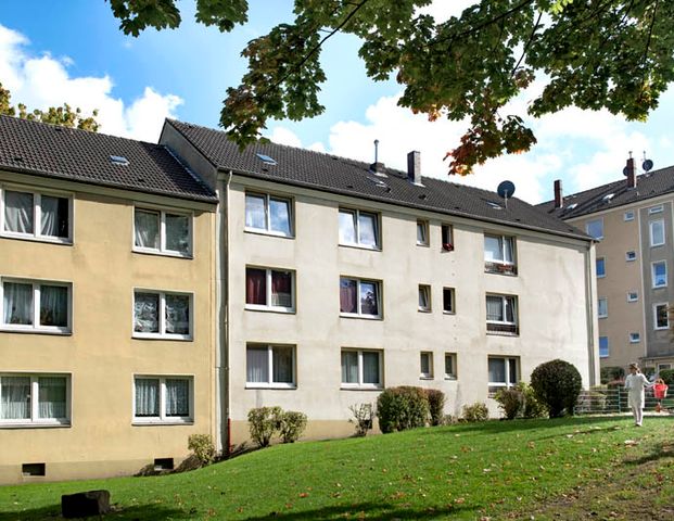 Demnächst frei! 2-Zimmer-Wohnung in Essen Frohnhausen - Photo 1