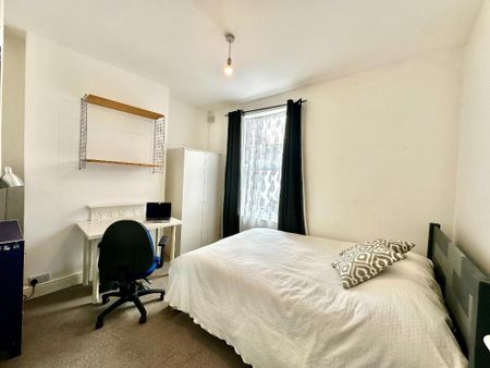 1 bedroom terraced house to rent - Photo 2