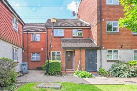Dunnock Road, Beckton, E6 - Photo 5
