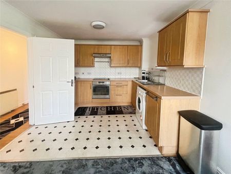 Willenhall Road, Wolverhampton, West Midlands, WV1 - Photo 5