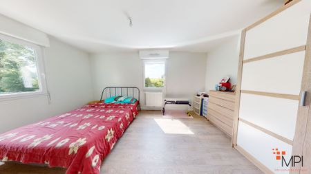 Location Maison 5 pièces 90m² - Photo 4