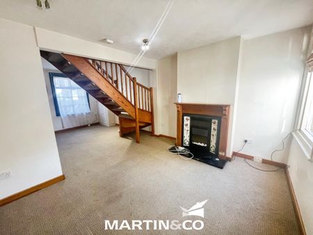2 bedroom terraced house to rent - Photo 2