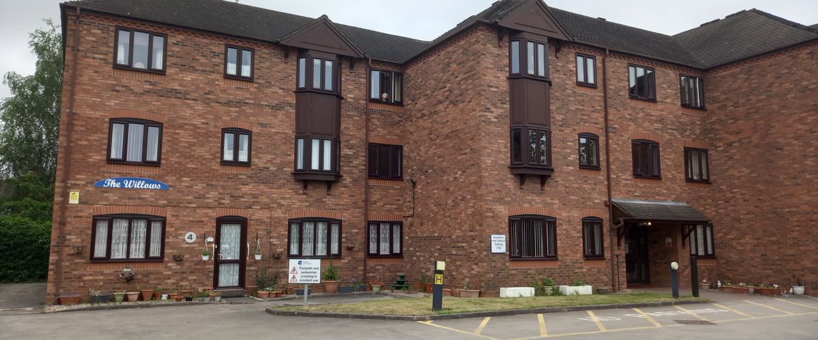 Orchard Park, Burton on Trent, United Kindom, DE14 3TT - Photo 1