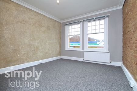 1 Bed property for rent - Photo 2