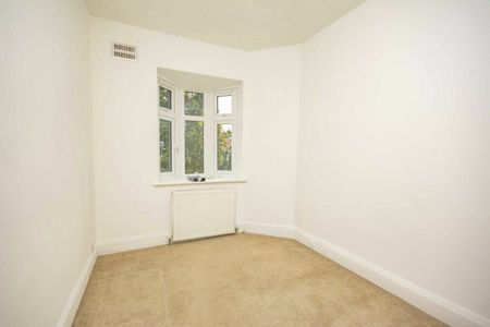 Westside, Hendon, NW4 - Photo 5