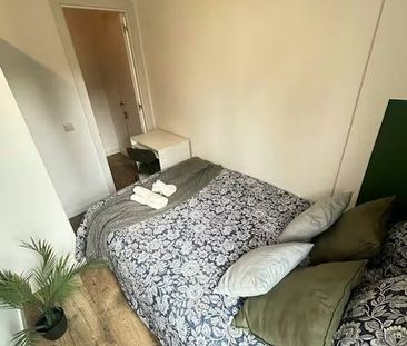 Passeig de l'Exposició, Barcelona, Catalonia 08004 - Photo 1