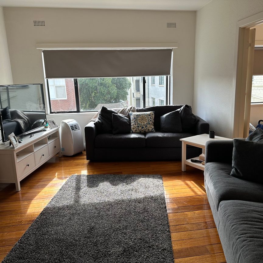 St Kilda East - Photo 1