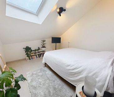 Centraal gelegen, ruim en energiezuinig appartement met 3 slaapkamers - Photo 3