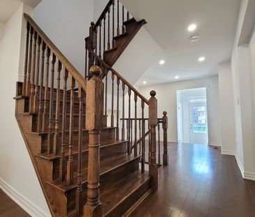 For Lease - 116 Coho Drive, Whitby, Ontario - Photo 2