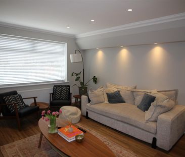 3 Bedroom Terraced House for Rent - Photo 1