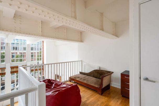 2 Bed Flat - Photo 1