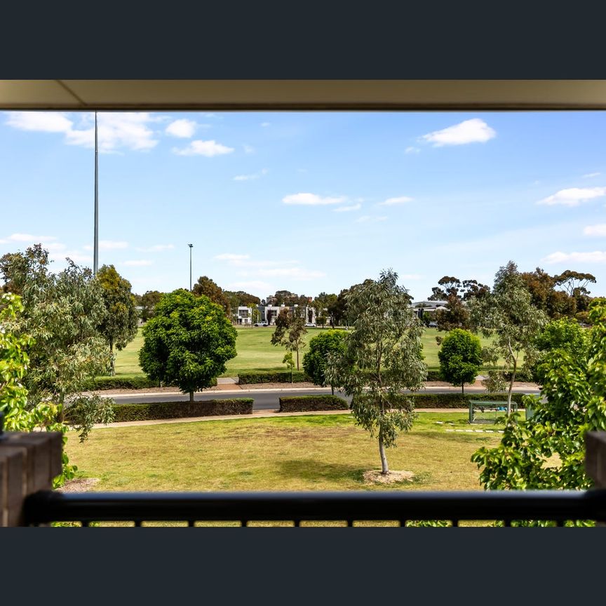 13 Charles Mathews Cir, St Clair, SA 5011 - Photo 1