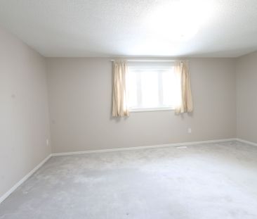 For Lease - 212 Austin Drive Unit# Upper, Markham, Ontario - Photo 6