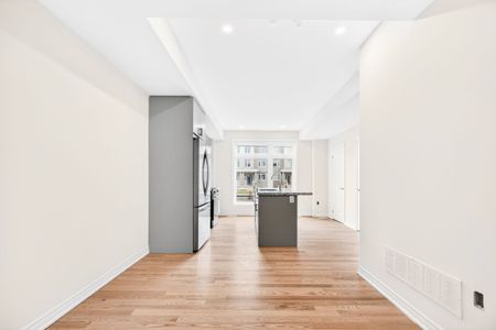 For Lease - 3207 Sixth Line Unit# Unit 2, Oakville, Ontario - Photo 5