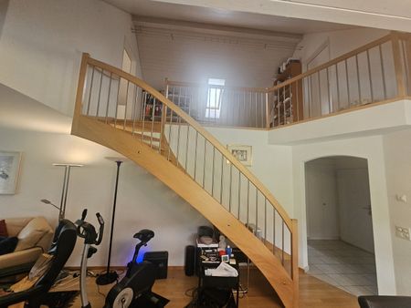 APPARTEMENT DE 3 PIÈCES À EGG B. ZURICH (ZH), MEUBLÉ, TEMPORAIRE - Photo 3