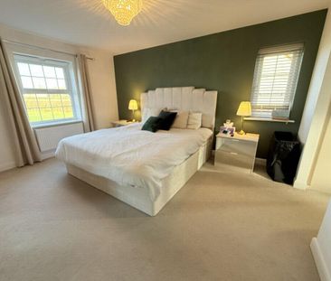 4 bedroom detached house to rent - Photo 6