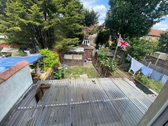 Mitcham Road, London, E6 - Photo 1