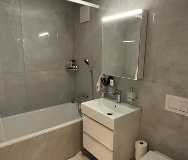 Modern 4.5-room penthouse apartment with balcony, Bülach - Photo 5