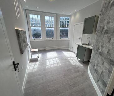 Studio Flat, Fortis Green Road, N10 - Photo 3