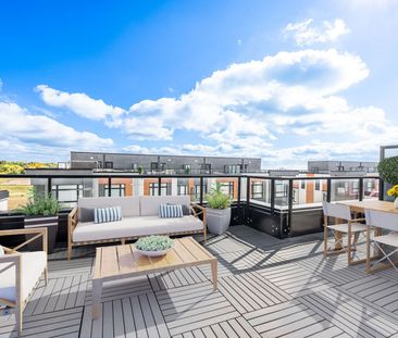 For Lease - 2 Steckley House Lane Unit# 920, Richmond Hill, Ontario - Photo 6