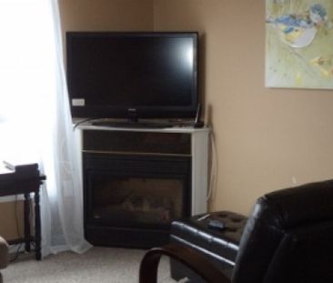 56 Sydenham Wells Barrie | $2350 per month | Plus Heat | Plus Water... - Photo 6