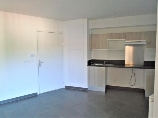 Location Appartement 1 pièce 32m² BAYONNE 64100 - Photo 1
