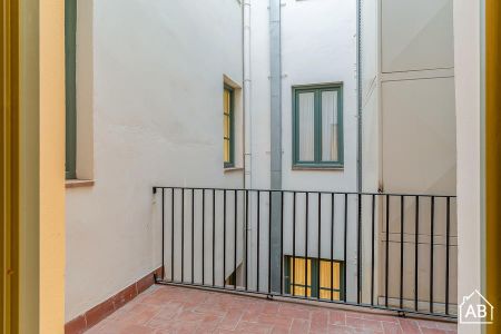 Stylish 1-Bedroom Apartment with Private Balcony - Photo 3