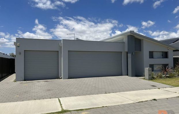 30A Wolgan Loop, WELLARD WA 6170 - Photo 1