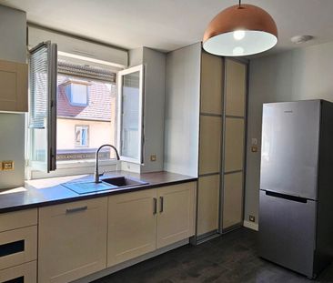 Location Appartement 3 pièces 76m² BESANCON 25000 - Photo 6
