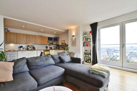 2 bedroom property to rent Goulden Street, Manchester, Greater Manchester, M4 - Photo 2