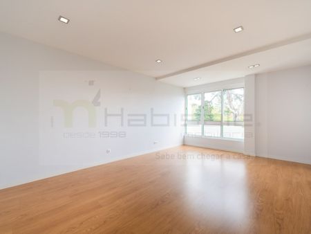 Apartamento T2+1 em Lisboa - Photo 4