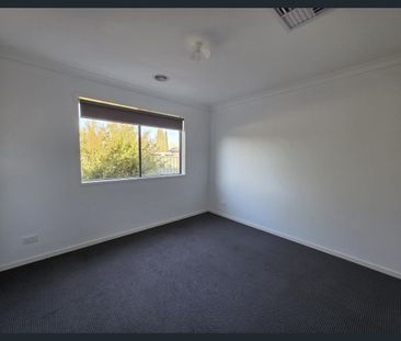 Family home in perfect location! - Photo 6