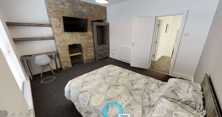 4 bedroom house to rent - Photo 3