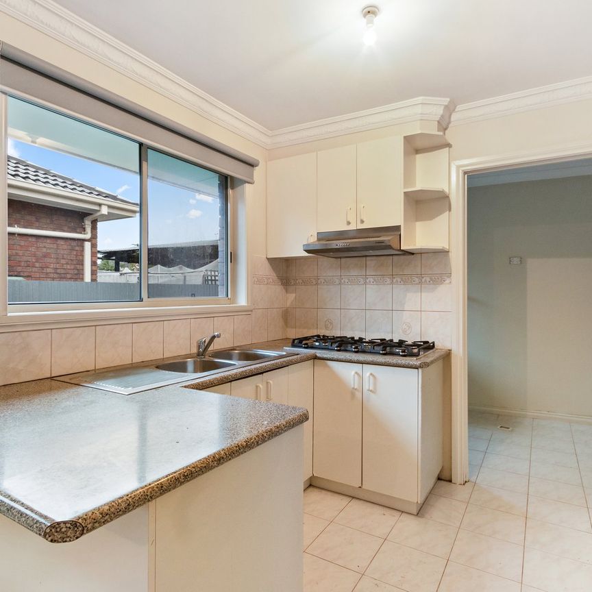 1 Chelsea Court, Thomastown VIC 3074 - Photo 1