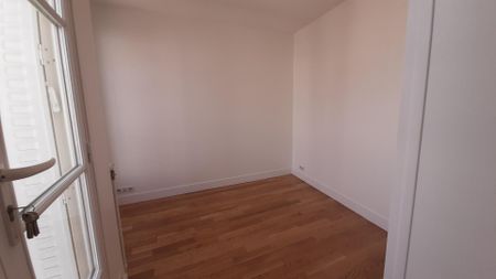 location Appartement T2 DE 31.1m² À PARIS - Photo 2