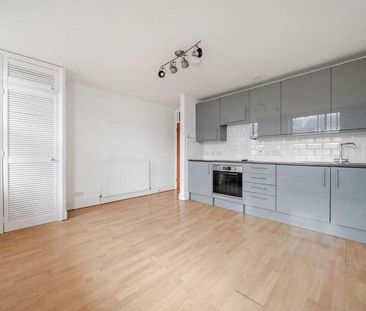 Arundel Court, South Parade, Southsea, PO5 - Photo 2