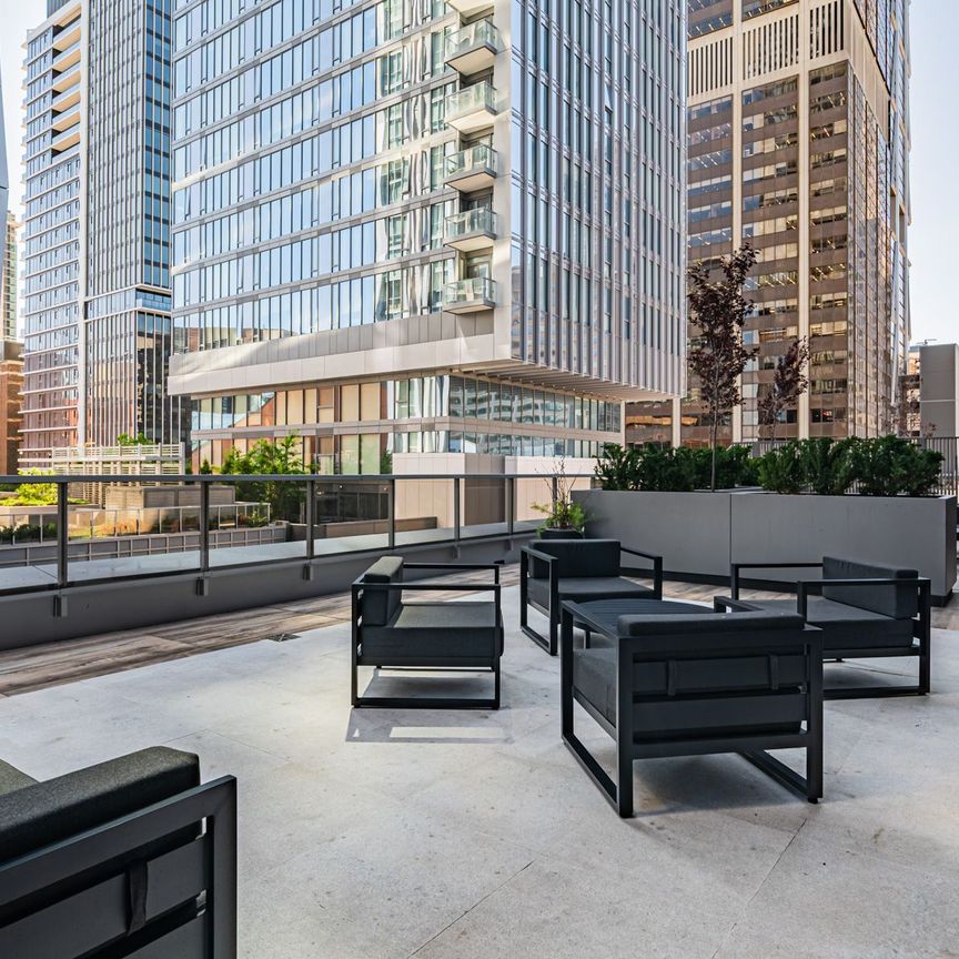 For Lease - 11 Yorkville Avenue Unit# 4904, Toronto, Ontario - Photo 1