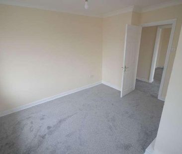 Blake Avenue, IG11 - Photo 5