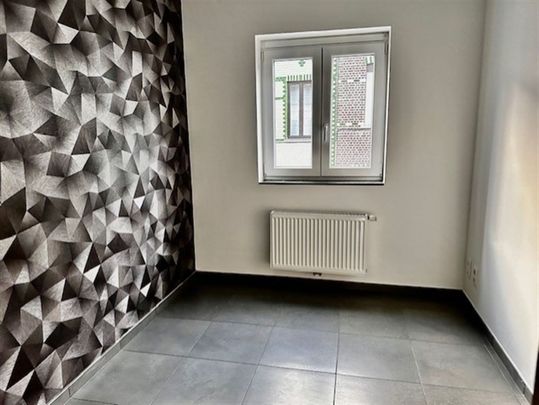 Appartement te huur met 2 slaapkamers te Leupegem. - Photo 1