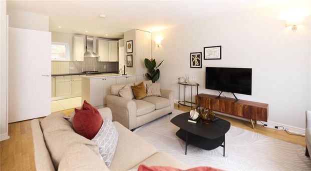 4 bedroom apartment to rent - Photo 1