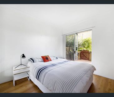 Fabulous 1-Bedroom Garden Apartment with Spacious Terrace & Double ... - Photo 3