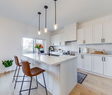 For Lease - 3 Santa Barbara Lane Road, Halton Hills, Ontario - Photo 5