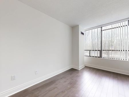For Lease - 7420 Bathurst Street Unit# 209, Vaughan, Ontario - Photo 3