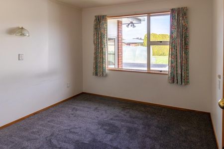 Tidy 3 bedroom home in Winton! - Photo 3