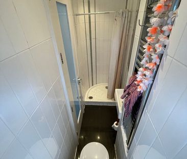 Room in a Shared House, Trelawney Estate, E9 - Photo 6