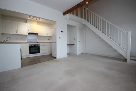 2 bed Flat for let - Photo 4