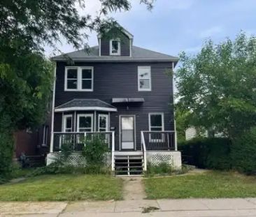 770 PIERRE AVENUE Unit# UPPER | 770 PIERRE AVENUE Unit# UPPER, Windsor - Photo 1