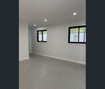 Brand new studio for rent - Photo 1