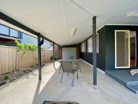 Home For Rent - Photo 5